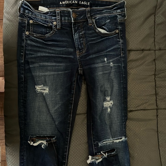 American Eagle super stretch jeans. Size 6. *see other post: 2 more, will bundle - Picture 1 of 4